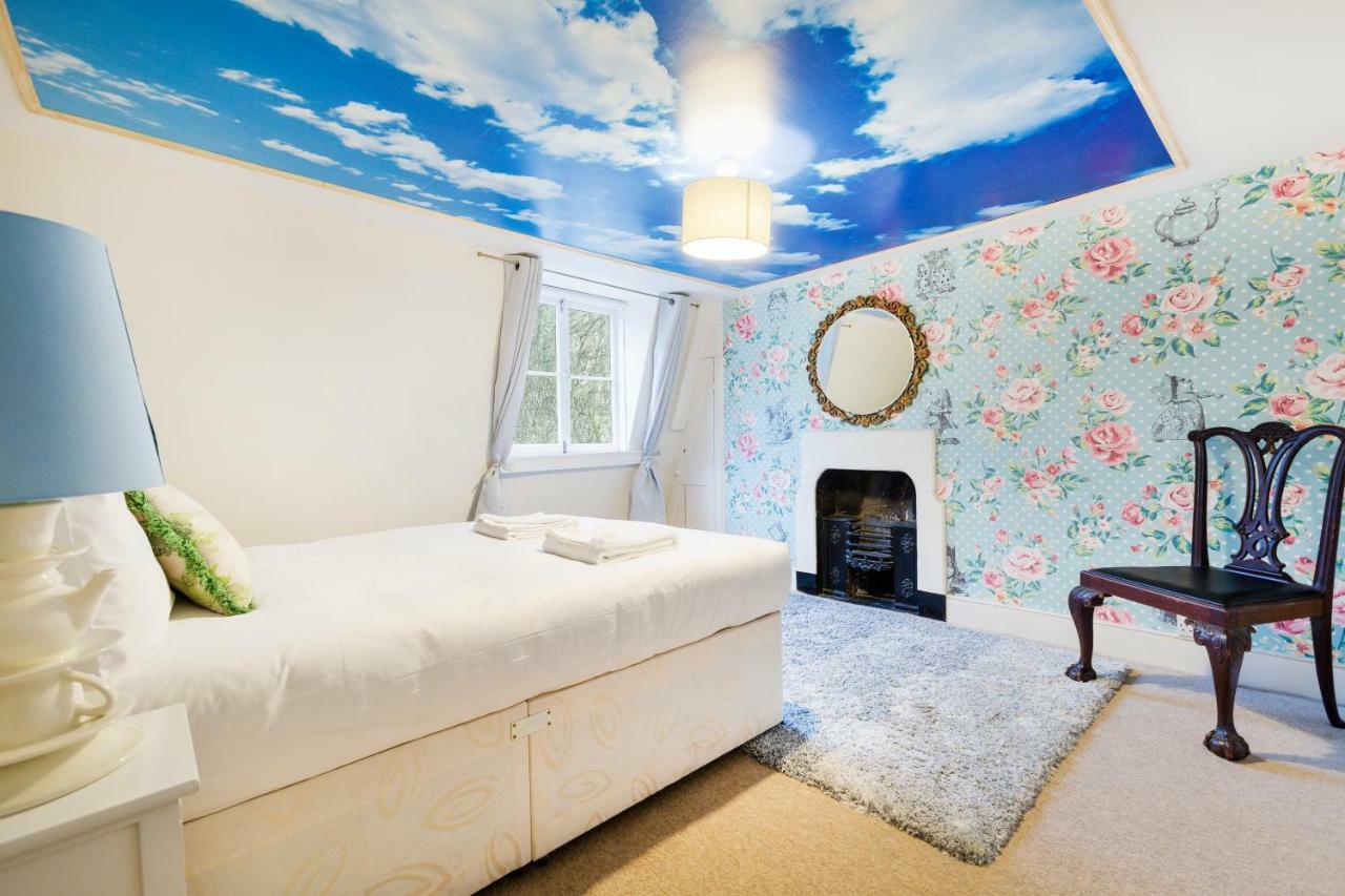 The Wonderland Townhouse - Alice In Wonderland 7Bdr Home Bath Luaran gambar